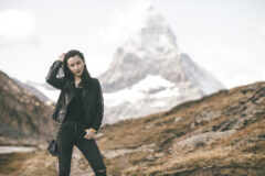 In Zermatt, Model in front of Matterhorn